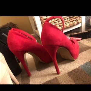 Women’s high heels